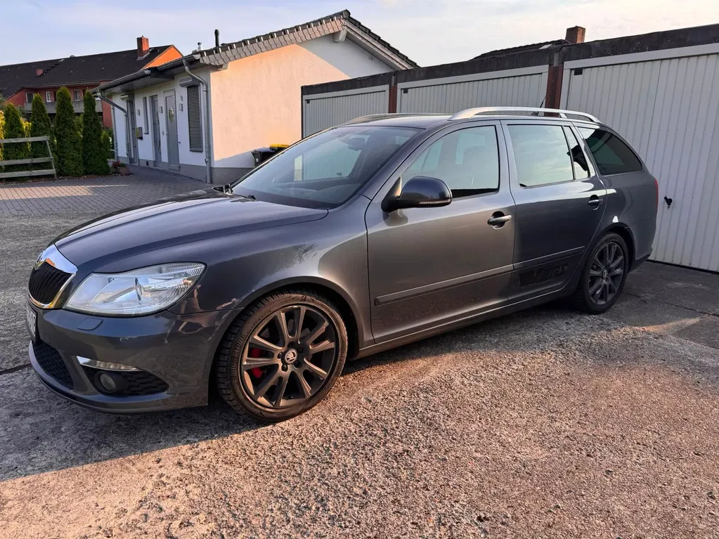 Zdjęcie: 2010 Skoda Octavia