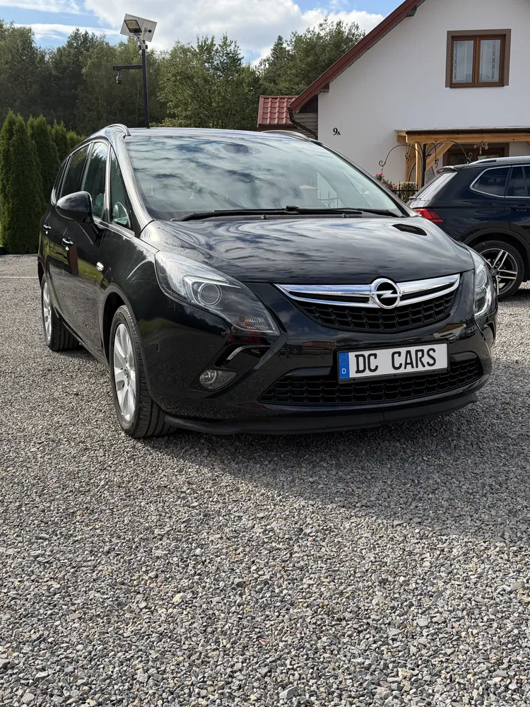Zdjęcie: 2015 Opel Zafira