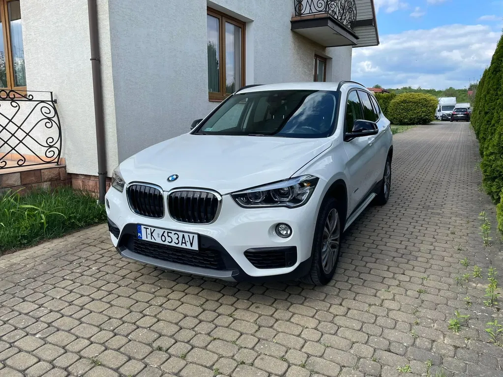 Zdjęcie: 2017 BMW X1