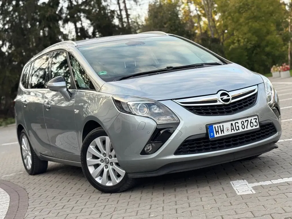 Zdjęcie: 2013 Opel Zafira