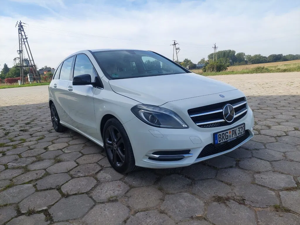 Zdjęcie: 2012 Mercedes-Benz B Klasa