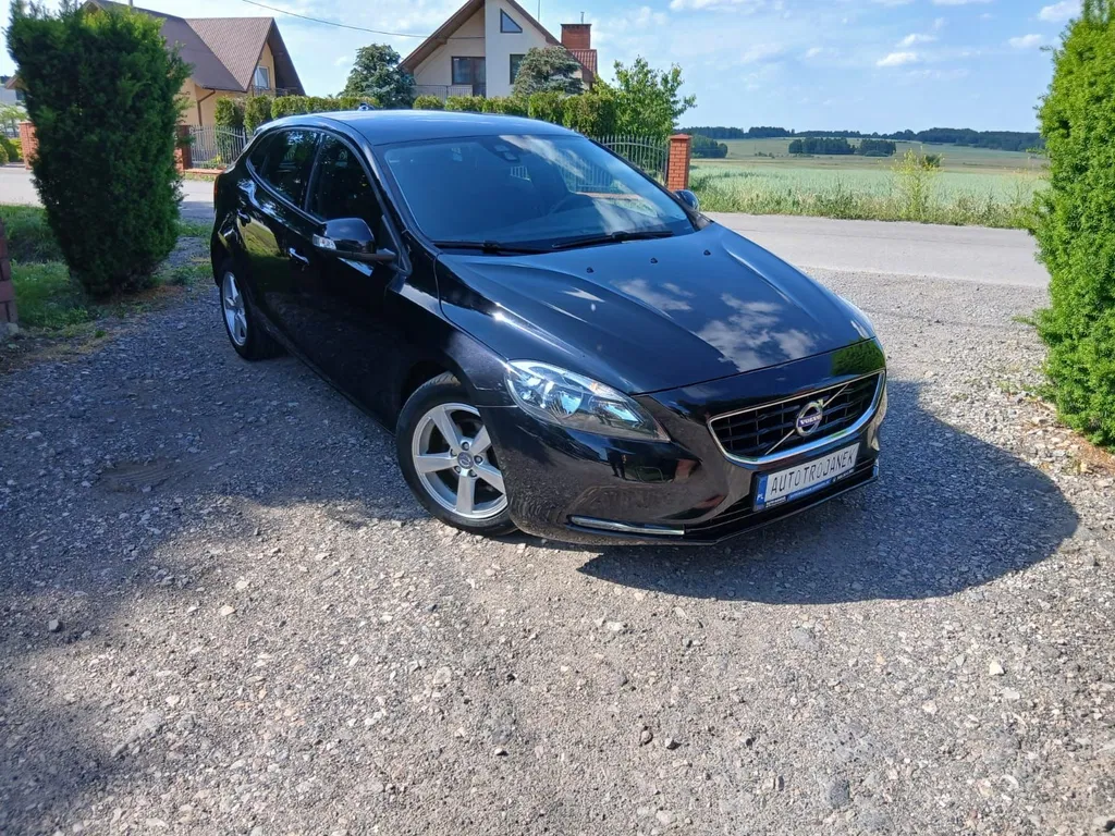 Zdjęcie: 2013 Volvo V40