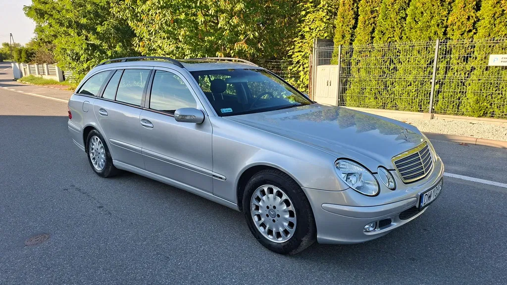 Zdjęcie: 2003 Mercedes-Benz E Klasa