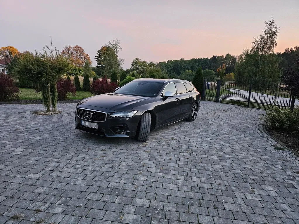 Zdjęcie: 2018 Volvo V90