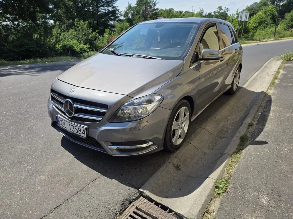 Zdjęcie: 2012 Mercedes-Benz B Klasa