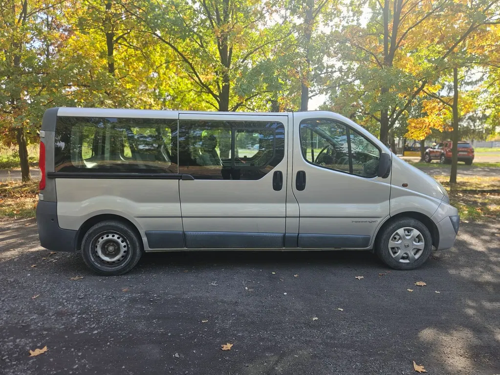 Zdjęcie: 2007 Renault Trafic