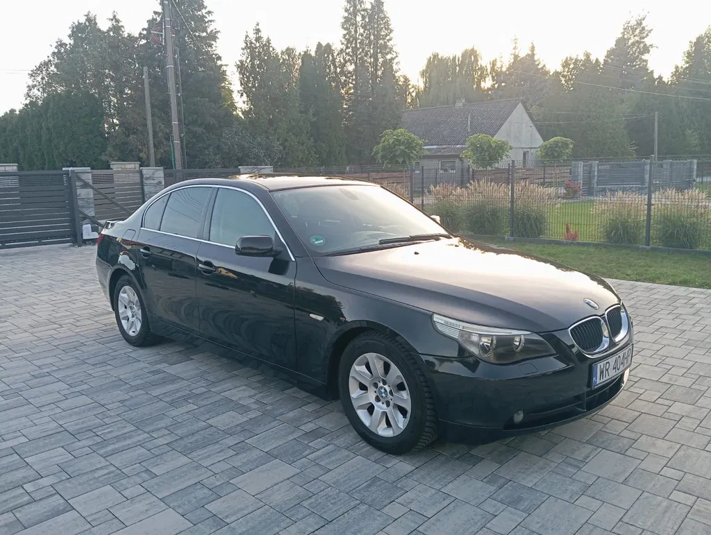 Zdjęcie: 2004 BMW Seria 5