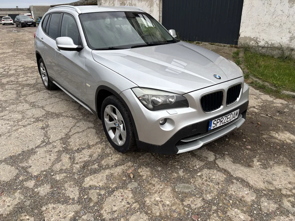 Zdjęcie: 2010 BMW X1