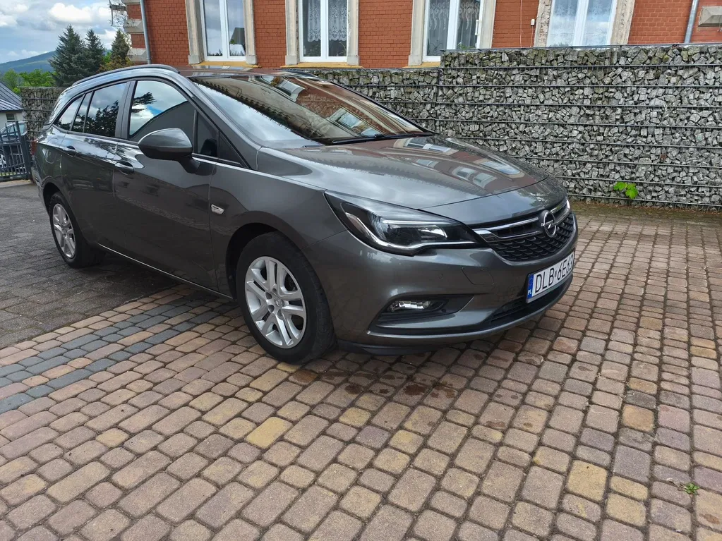 Zdjęcie: 2017 Opel Astra