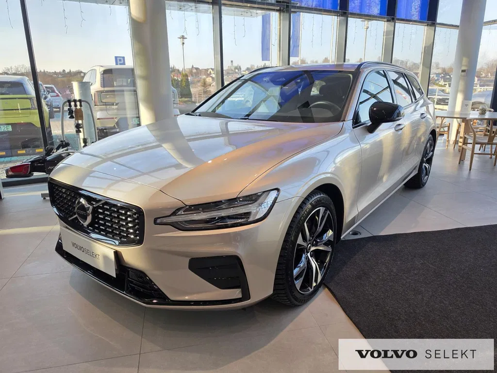 Zdjęcie: 2025 Volvo V60