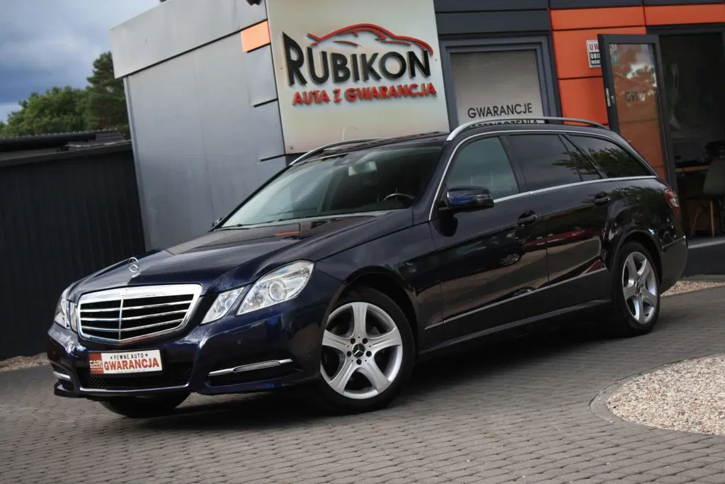 Zdjęcie: 2012 Mercedes-Benz E Klasa