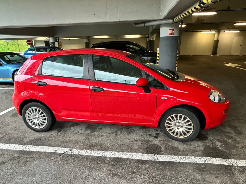 Zdjęcie: 2015 Fiat Punto