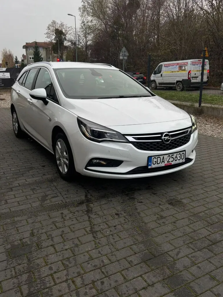 Zdjęcie: 2017 Opel Astra