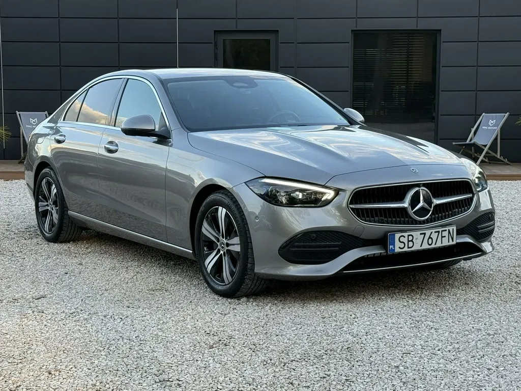 Zdjęcie: 2023 Mercedes-Benz C Klasa