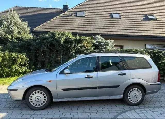 Zdjęcie: 2004 Ford Focus