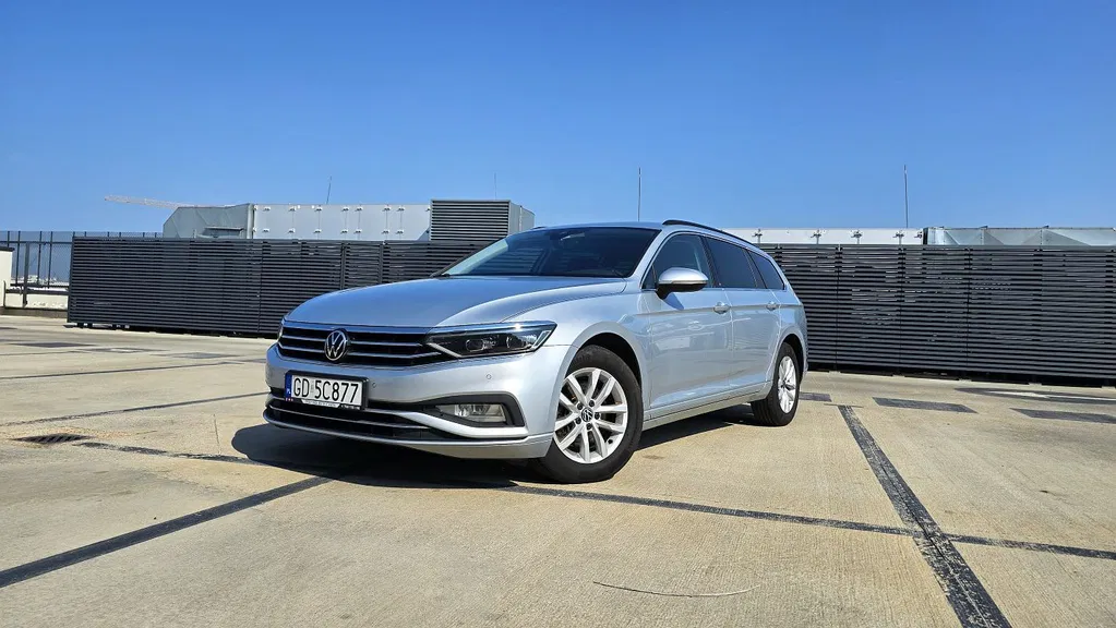 Zdjęcie: 2022 Volkswagen Passat Variant