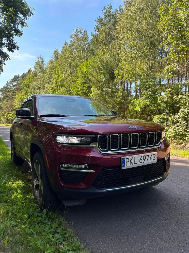 Zdjęcie: 2024 Jeep Grand Cherokee