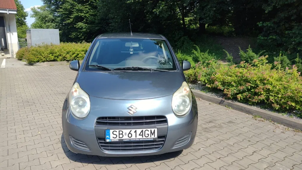 Zdjęcie: 2010 Suzuki Alto