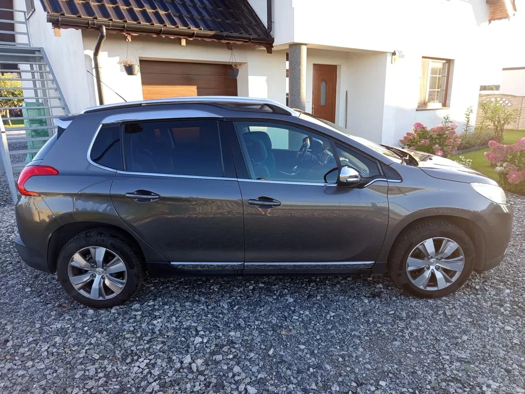 Zdjęcie: 2014 Peugeot 2008