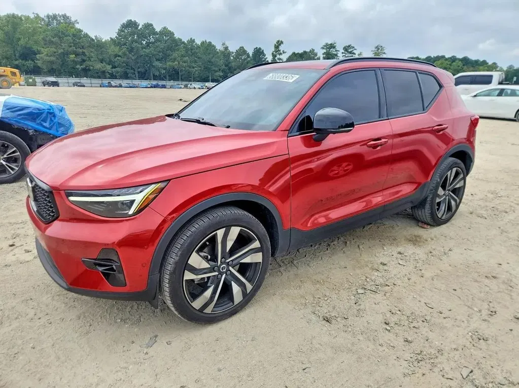 Zdjęcie: 2025 Volvo XC 40