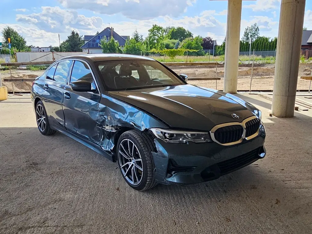 Zdjęcie: 2019 BMW Seria 3
