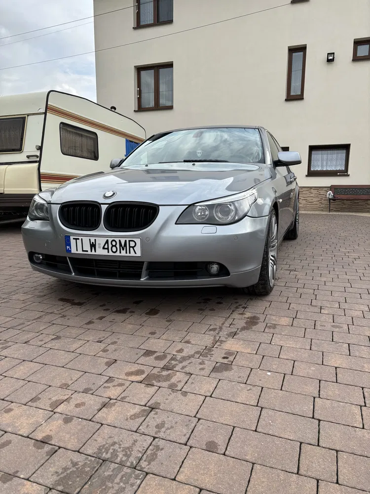 Zdjęcie: 2003 BMW Seria 5