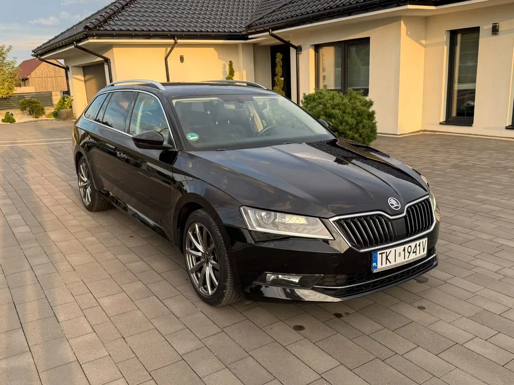 Zdjęcie: 2018 Skoda Superb