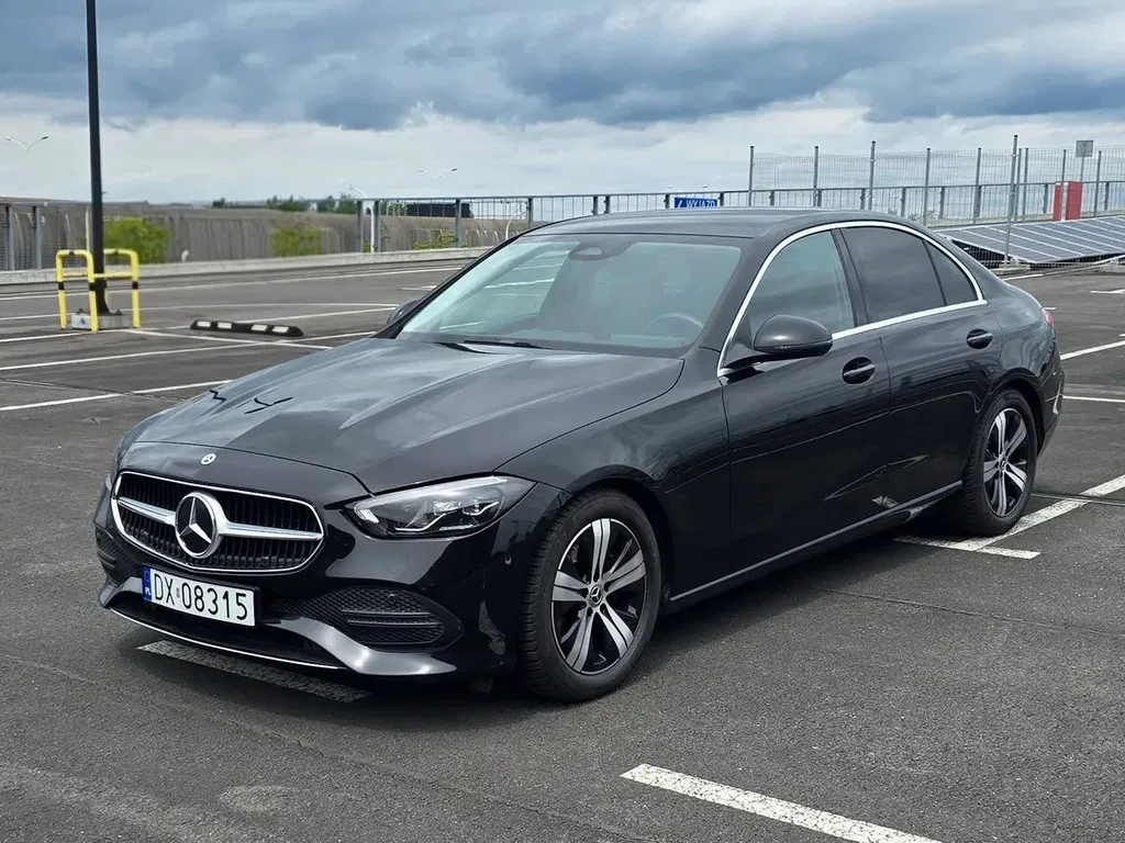 Zdjęcie: 2021 Mercedes-Benz C Klasa