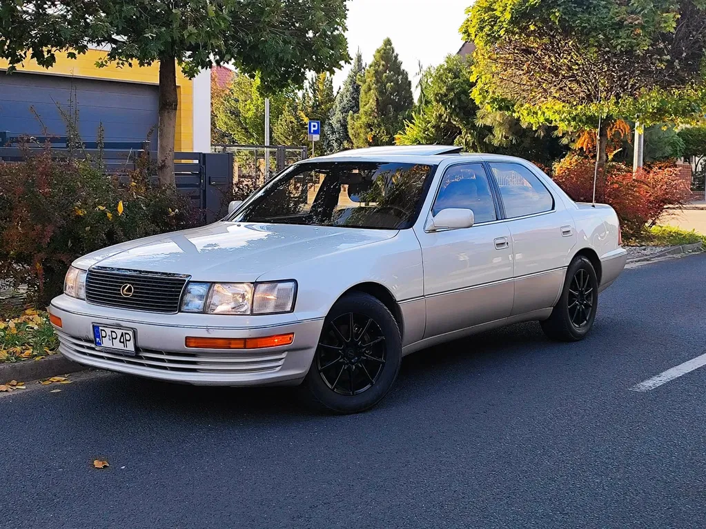 Zdjęcie: 1994 Lexus LS