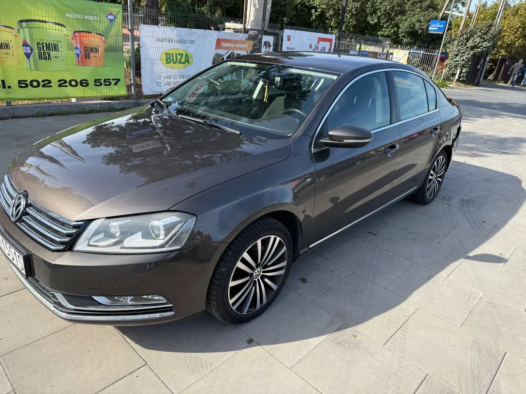 Zdjęcie: 2012 Volkswagen Passat
