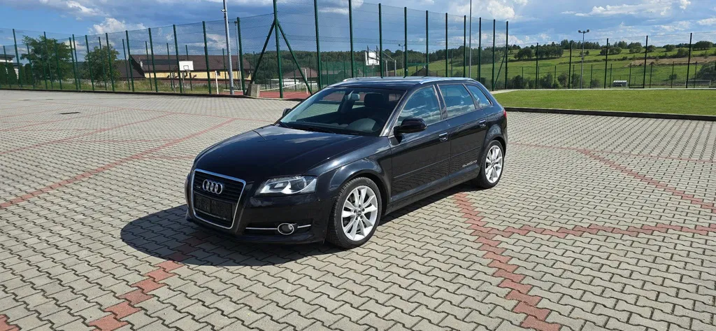Zdjęcie: 2011 Audi A3 Sportback