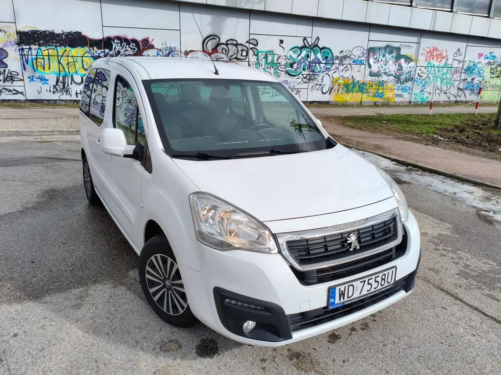 Zdjęcie: 2017 Peugeot Partner