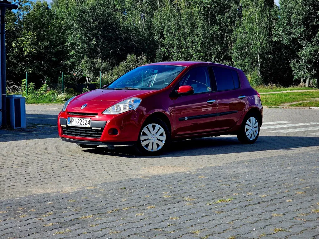 Zdjęcie: 2010 Renault Clio