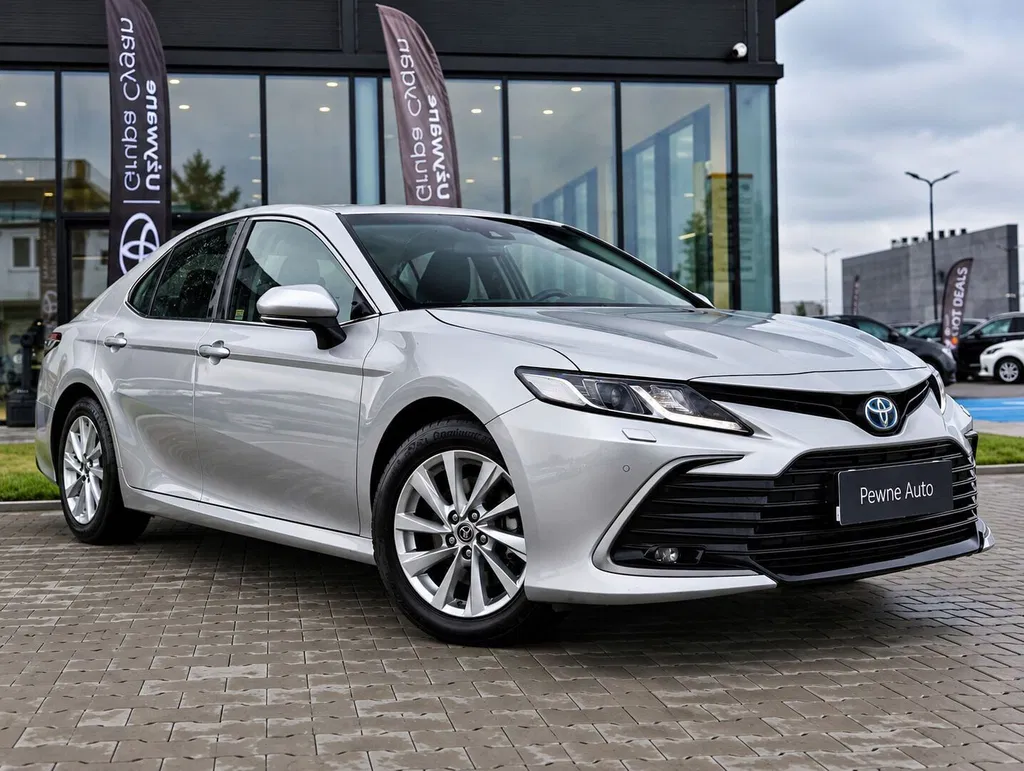 Zdjęcie: 2023 Toyota Camry