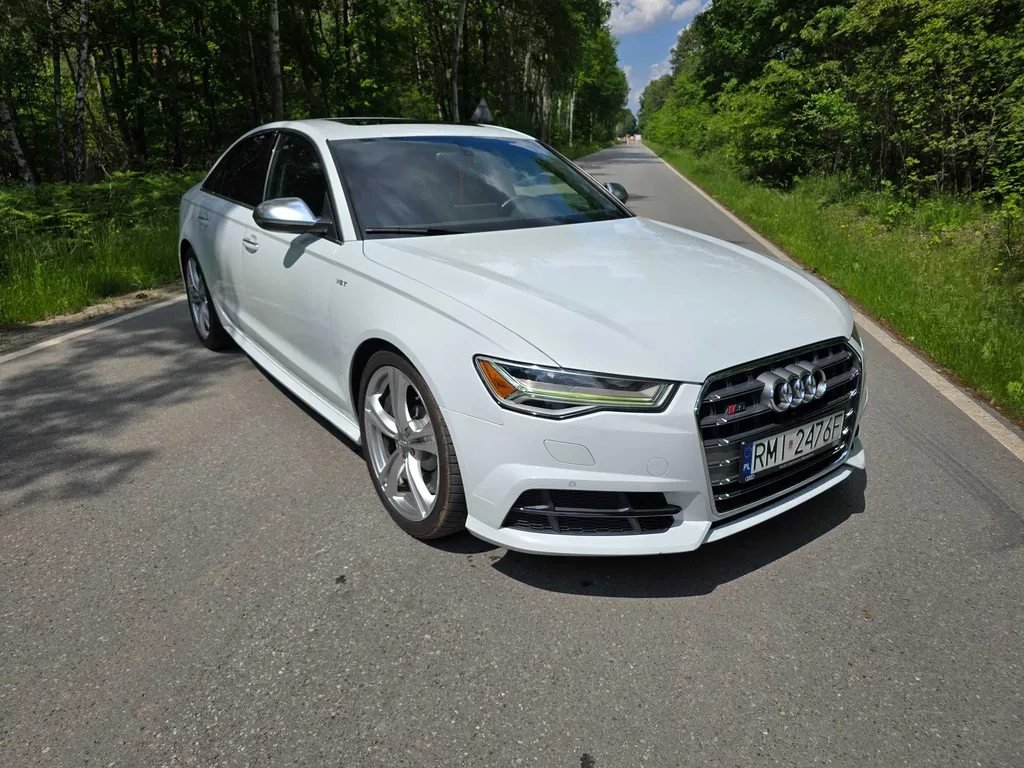Zdjęcie: 2015 Audi S6 Limousine