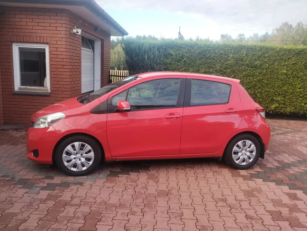 Zdjęcie: 2013 Toyota Yaris
