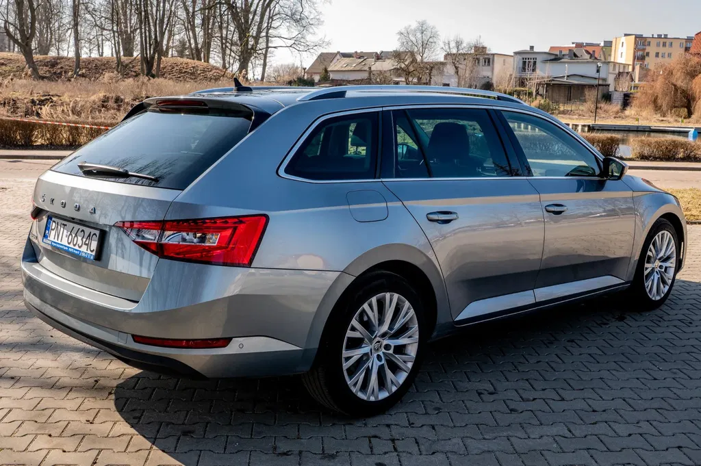 Zdjęcie: 2020 Skoda Superb