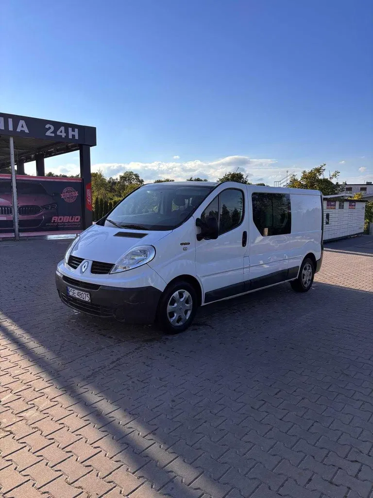 Zdjęcie: 2012 Renault Trafic