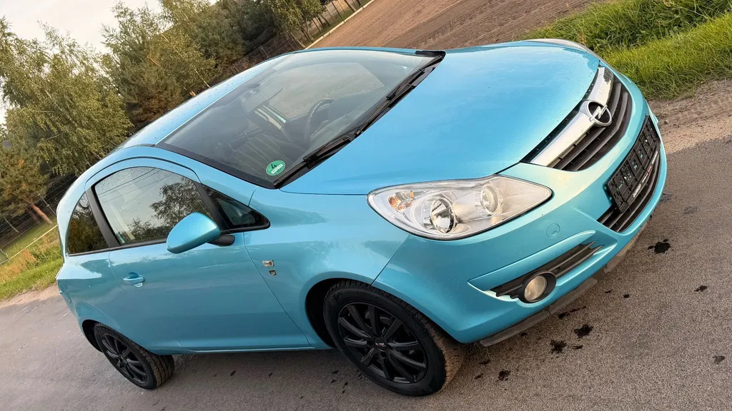 Zdjęcie: 2010 Opel Corsa