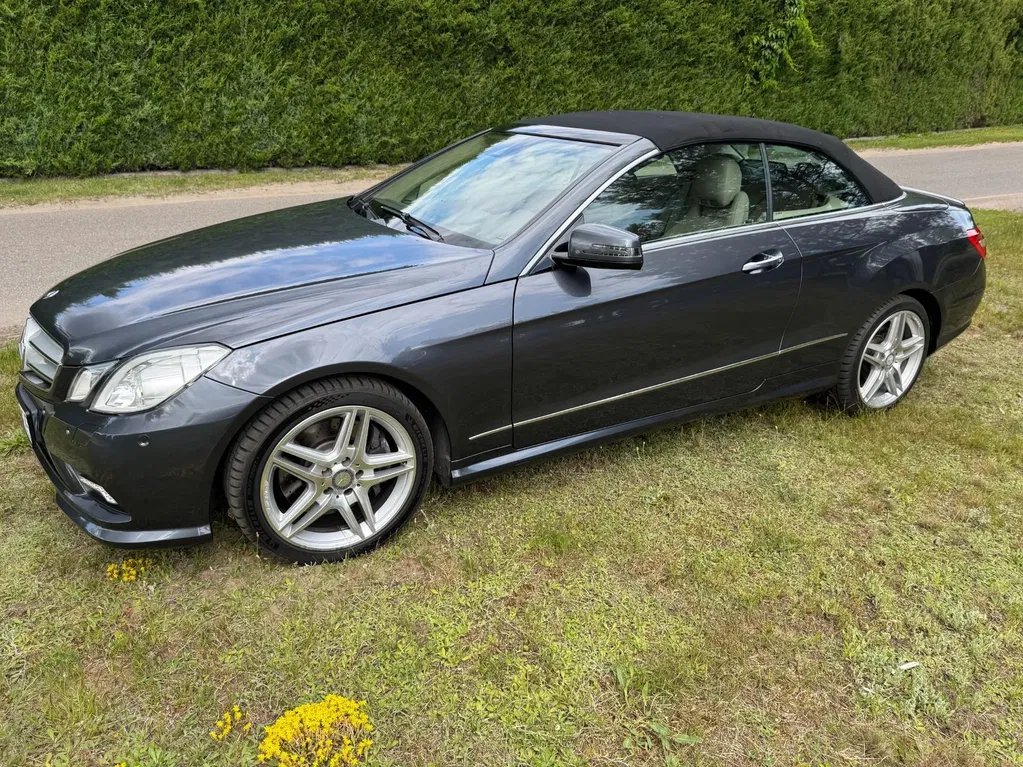 Zdjęcie: 2011 Mercedes-Benz E Klasa