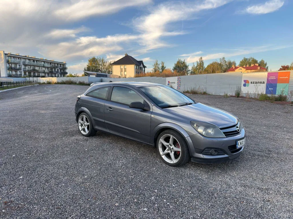 Zdjęcie: 2005 Opel Astra