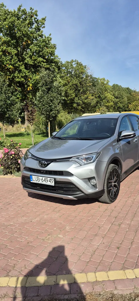 Zdjęcie: 2017 Toyota RAV-4