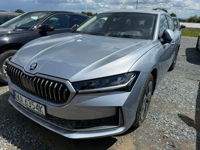 Zdjęcie: 2025 Skoda Superb