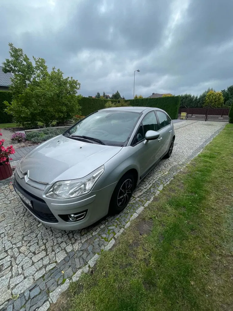 Zdjęcie: 2010 Citroen C4