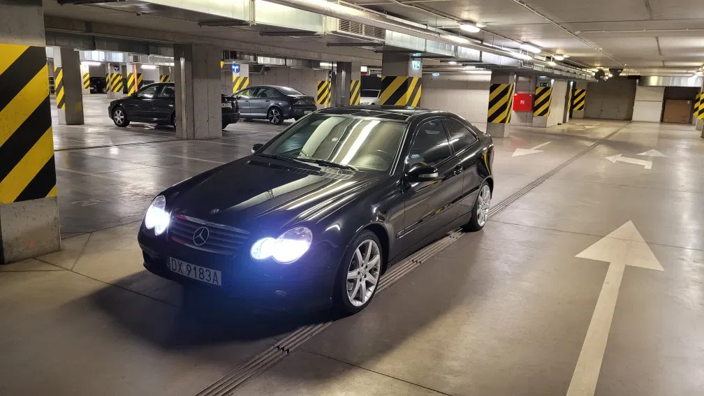Zdjęcie: 2007 Mercedes-Benz C Klasa