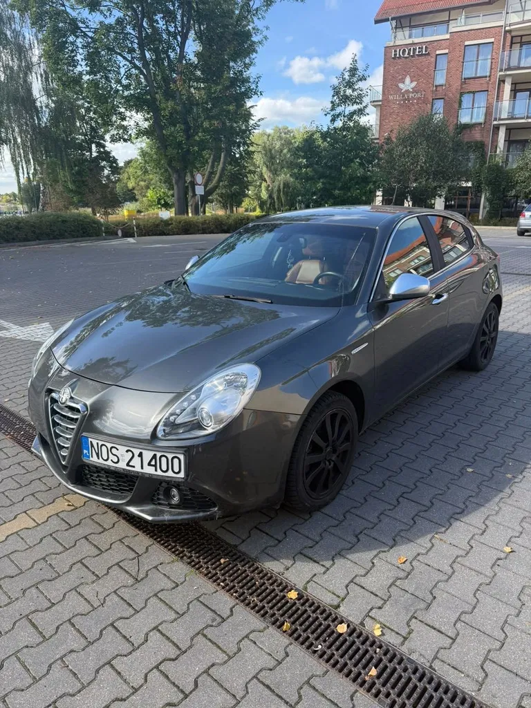 Zdjęcie: 2012 Alfa Romeo Giulietta