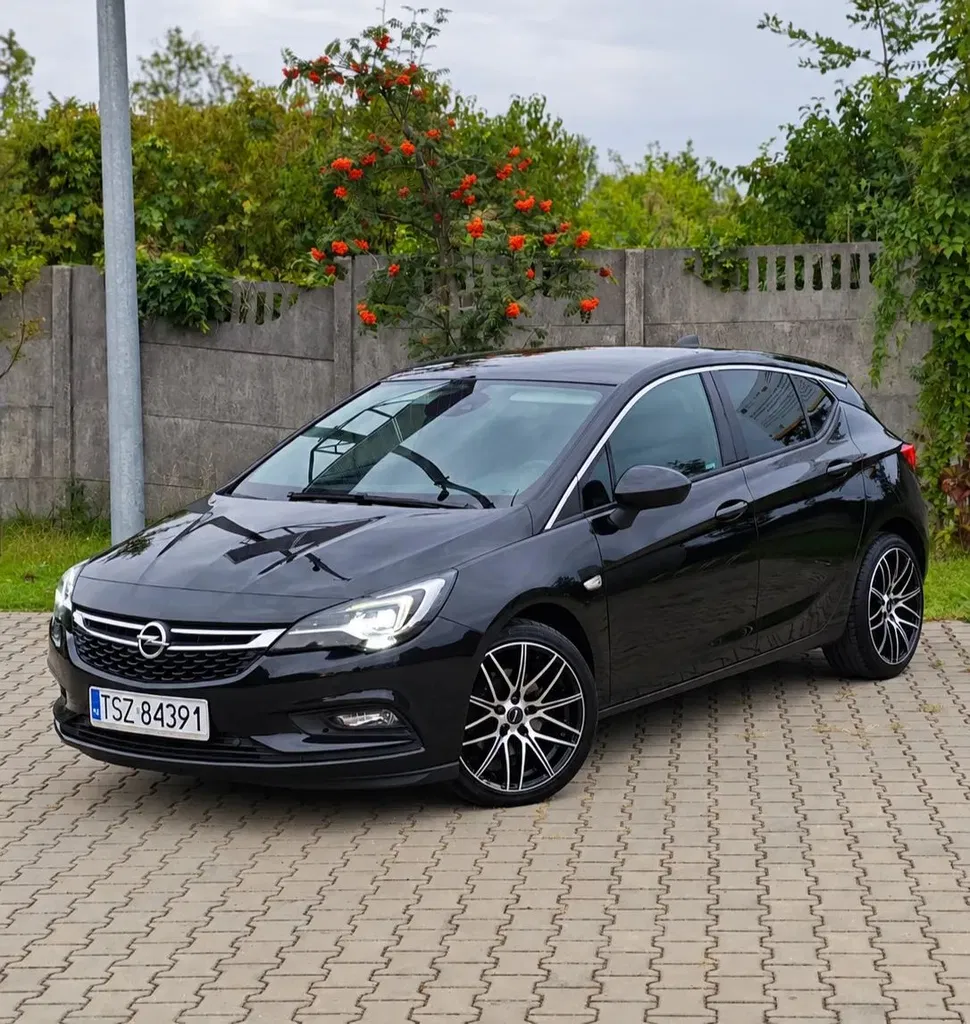 Zdjęcie: 2015 Opel Astra