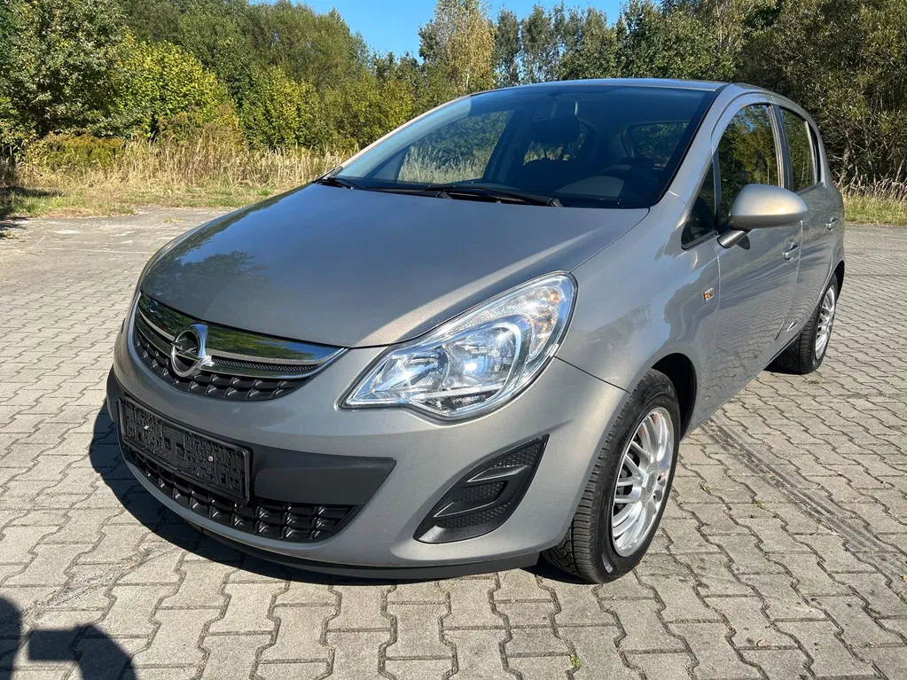 Zdjęcie: 2012 Opel Corsa