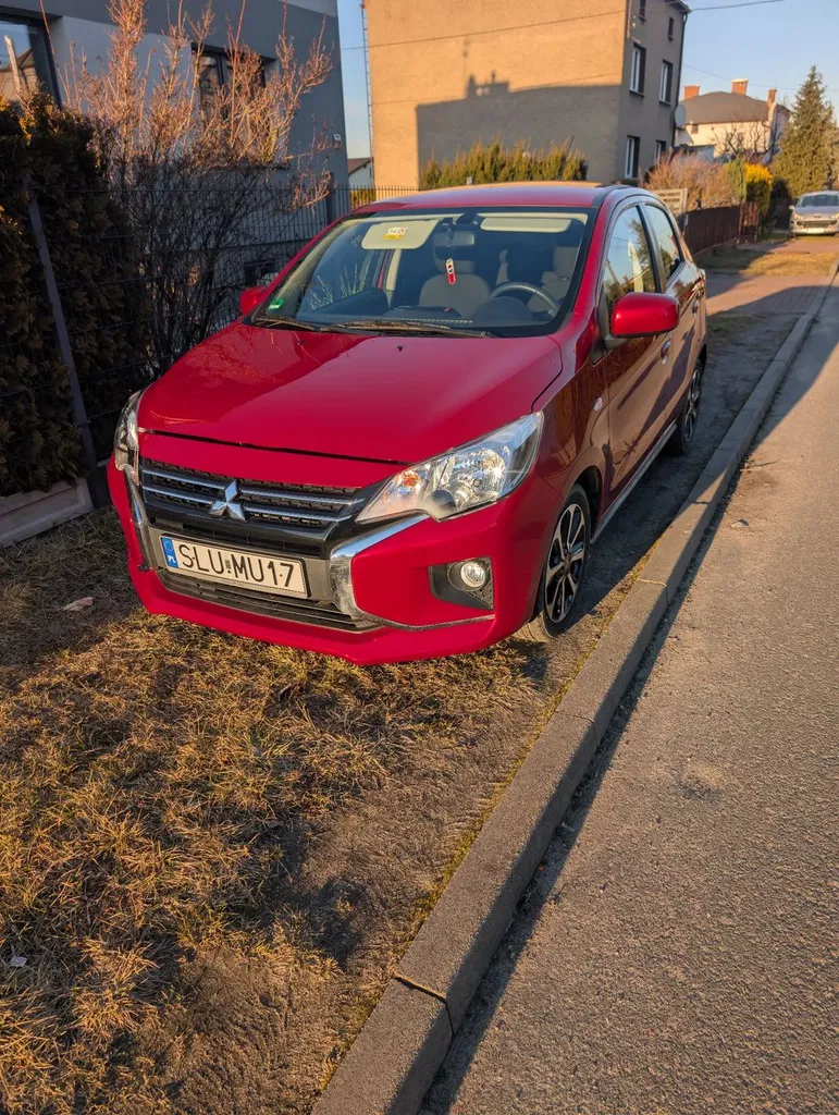 Zdjęcie: 2021 Mitsubishi Space Star