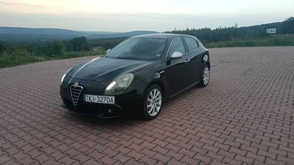 Zdjęcie: 2011 Alfa Romeo Giulietta